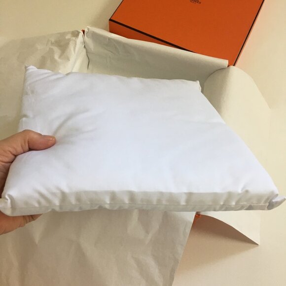 Hermes Square Gift Box with Fabric Cushion Tissue Paper Accessory Gift Box - Picture 10 of 14